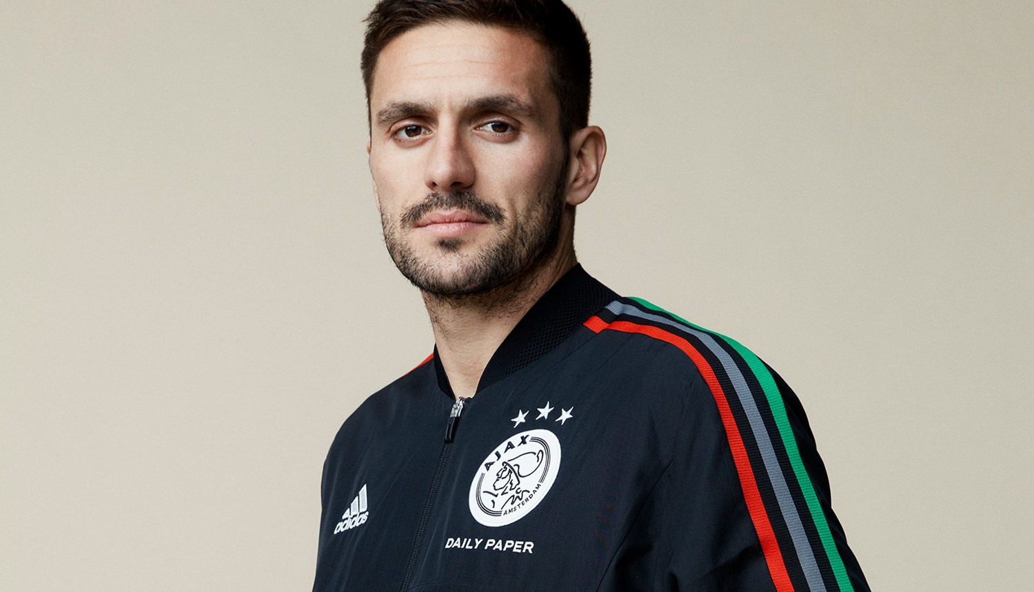 的结合更加 的结合更加