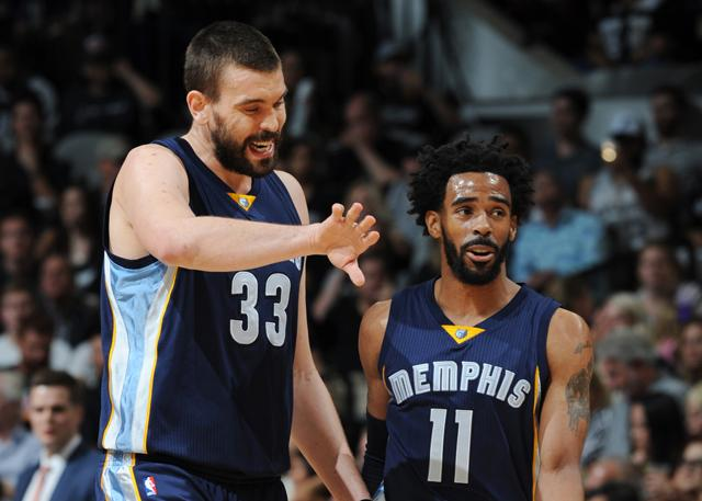 尤其是像德 尤其是像德