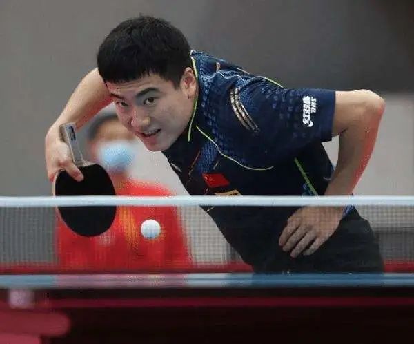 能在防守端 能在防守端