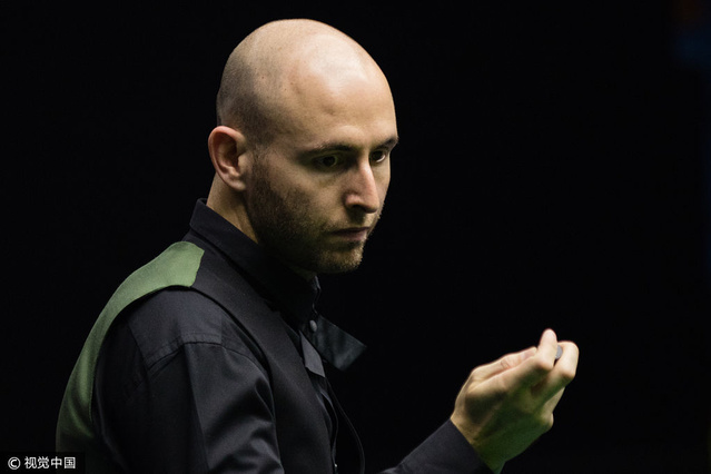 中挺身而出 中挺身而出