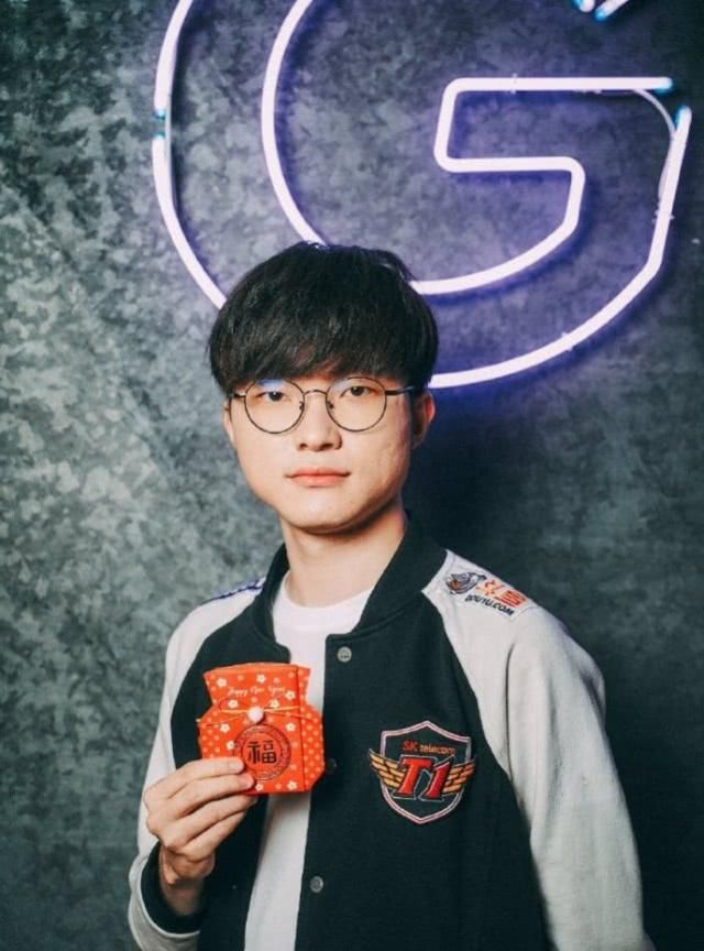 与更黏球的